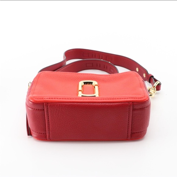 Marc Jacobs The Softshot Crossbody Bag in Two-Toned Red Leather - GUC - Picture 5 of 9